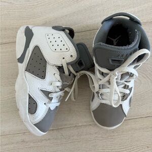 Nike Jordan 6 Retro Kids White and Gray High-Top Sneakers